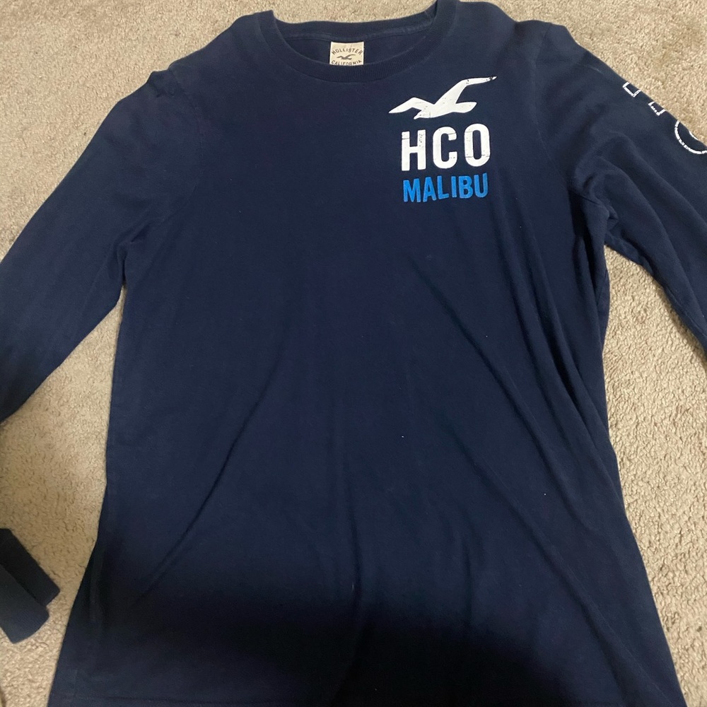 Long sleeve hollister T-shirt